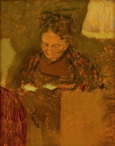 Madame Vuillard che legge alla luce di una lampada da Edouard Vuillard